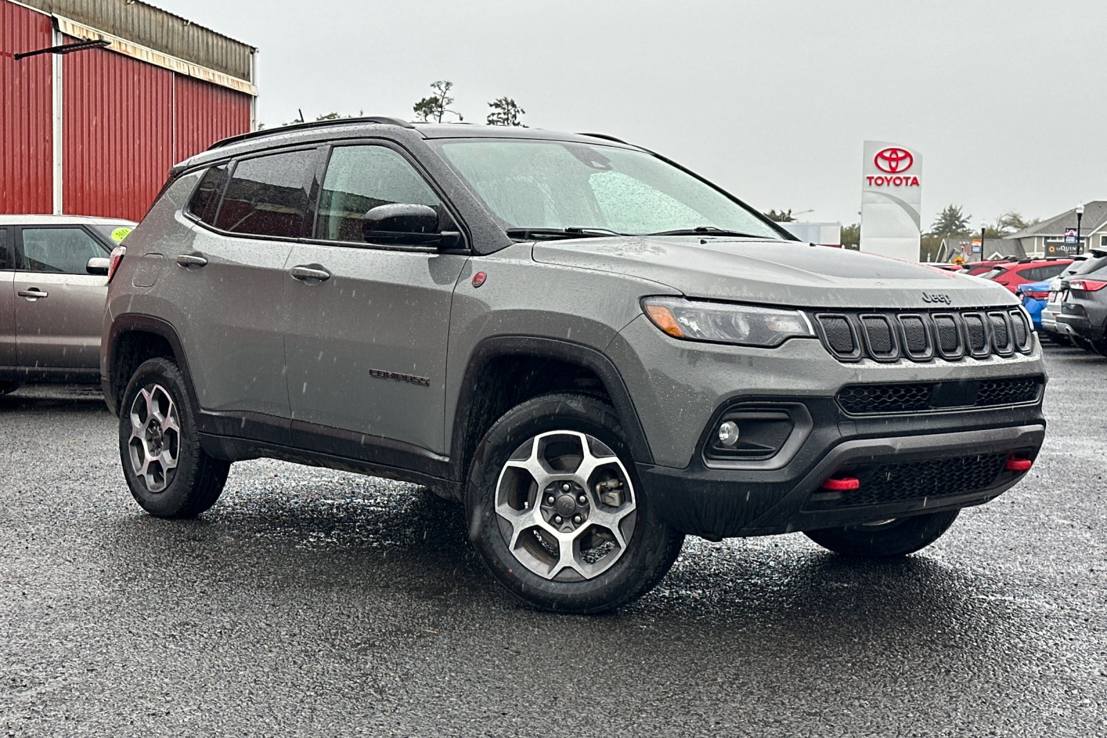 2022 Jeep Compass Trailhawk's photo