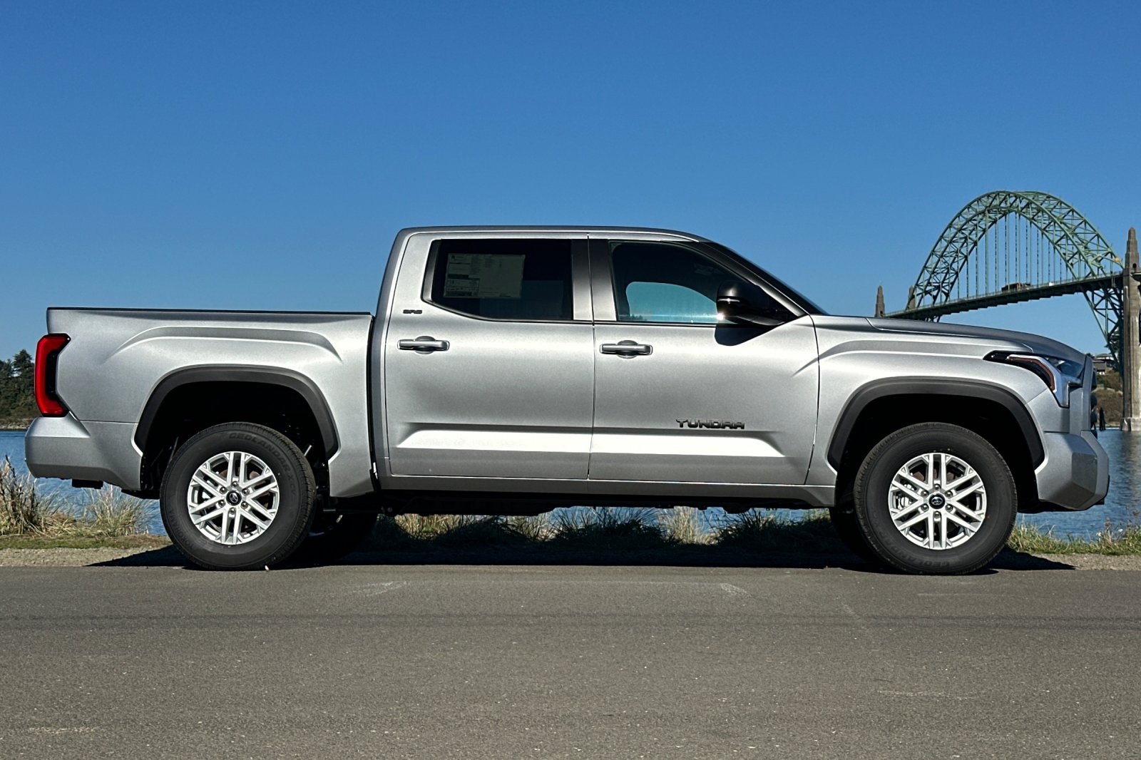 2026 Toyota Tundra SR5 CrewMax photo 3