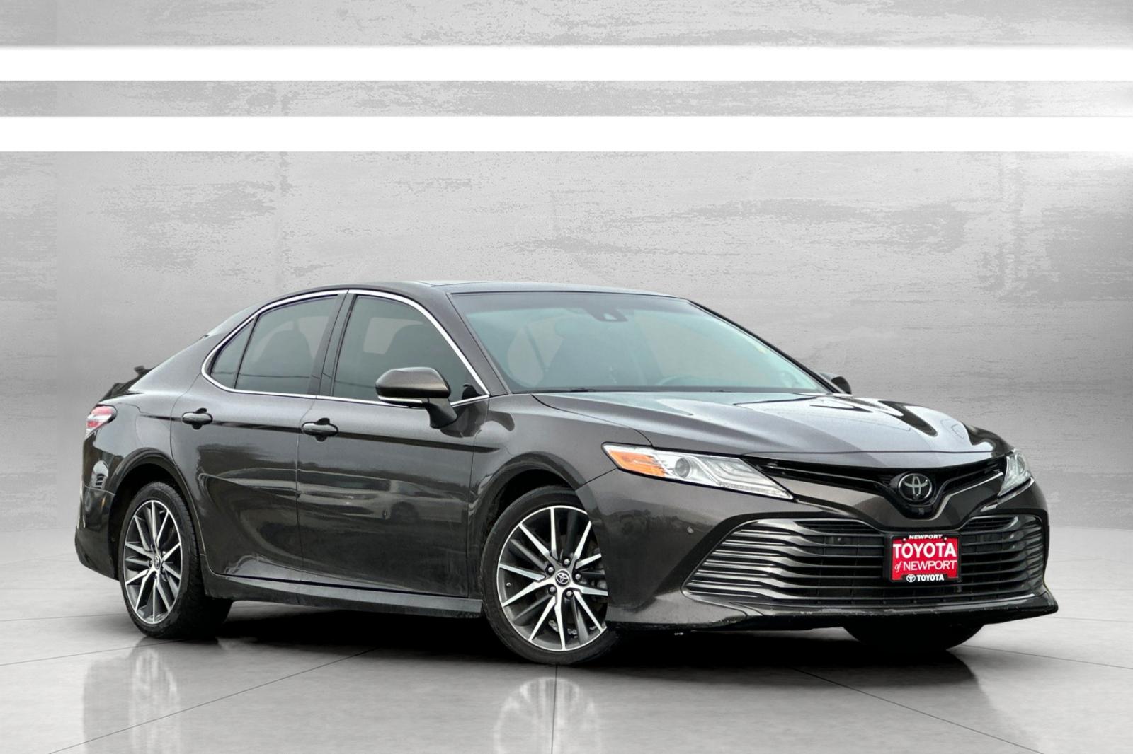 2018 Toyota Camry XLE's photo