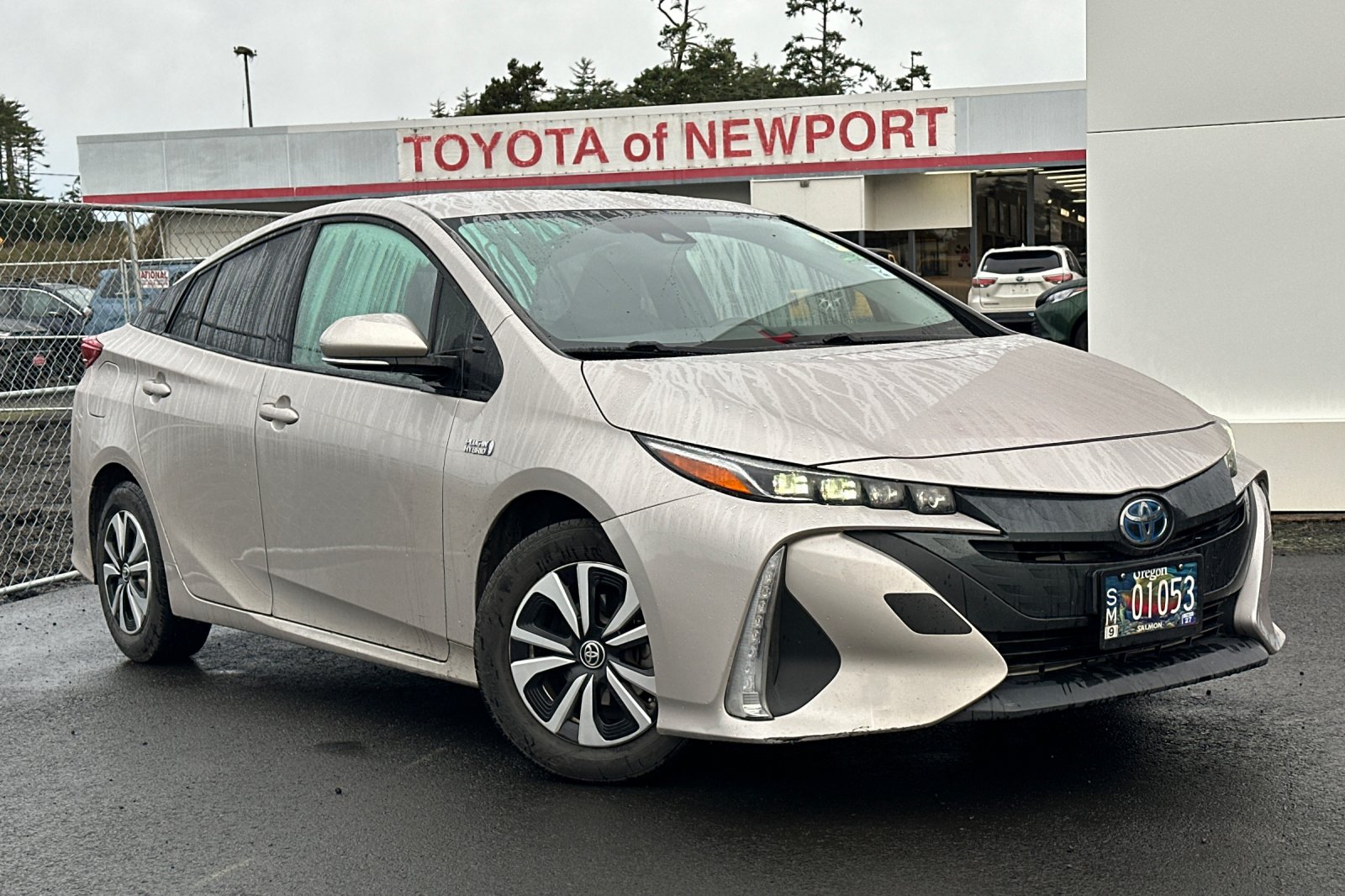 2019 Toyota Prius Prime Plus's photo