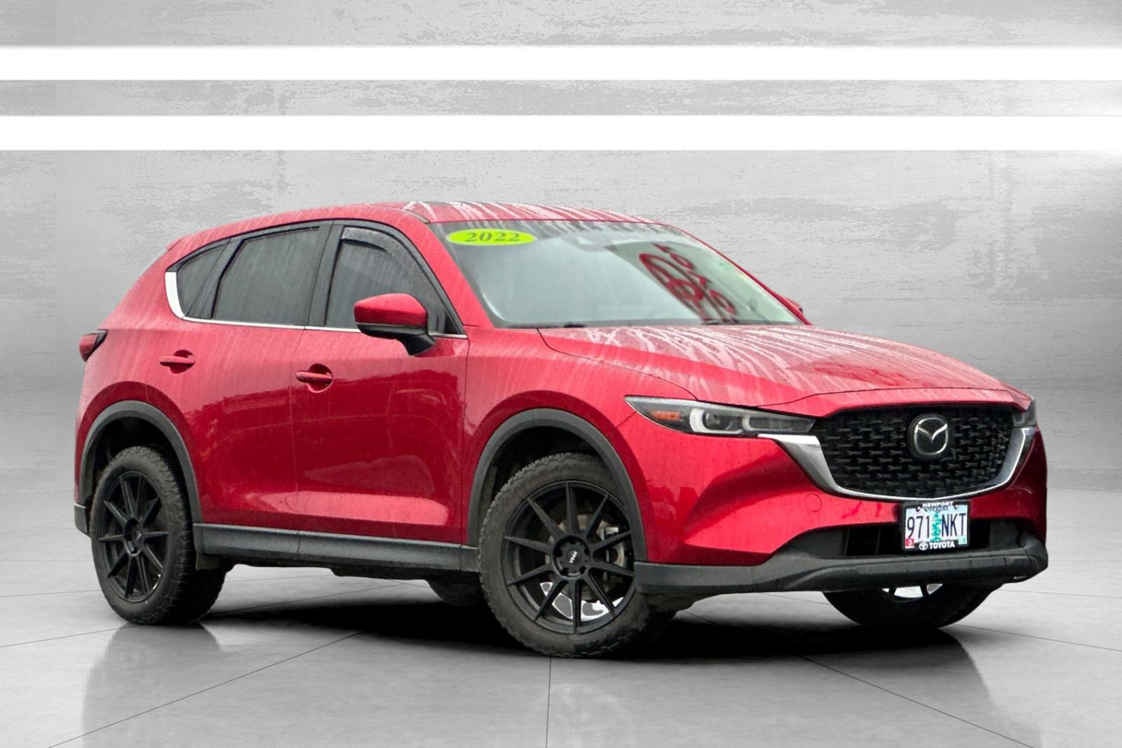 2022 Mazda CX-5 S Premium package's photo