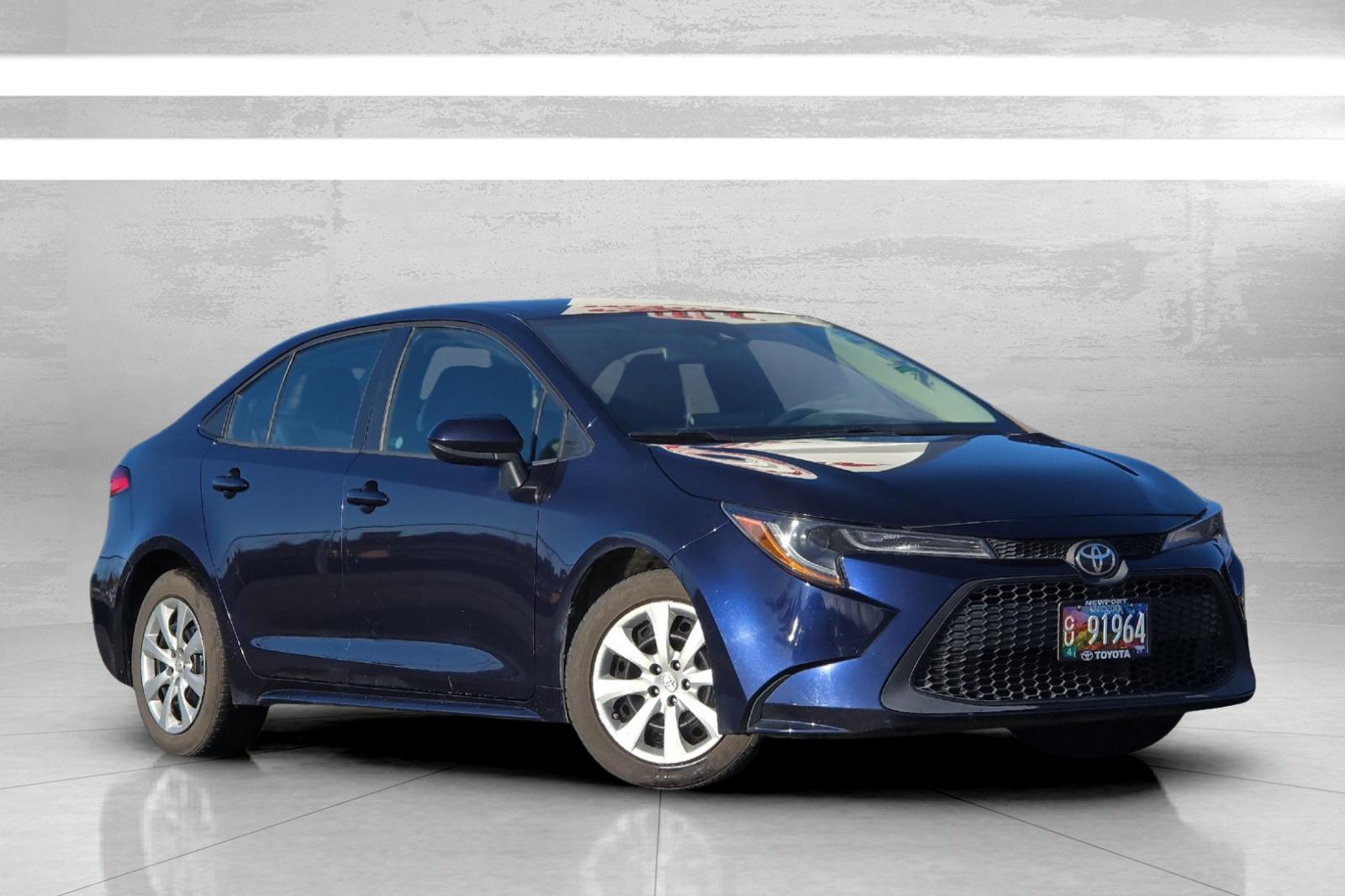 2021 Toyota Corolla LE's photo