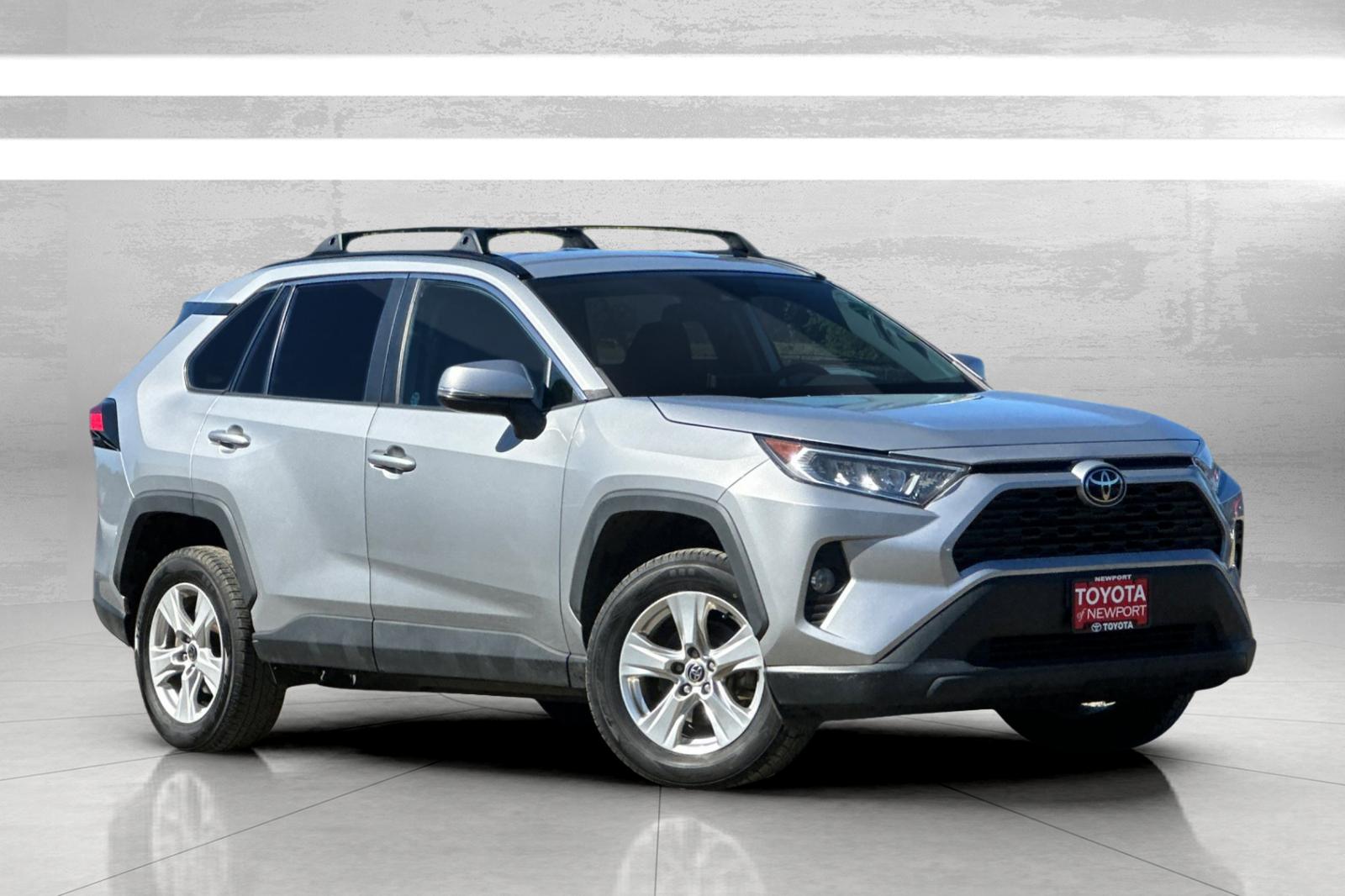 Used 2021 Silver Toyota XLE image 2