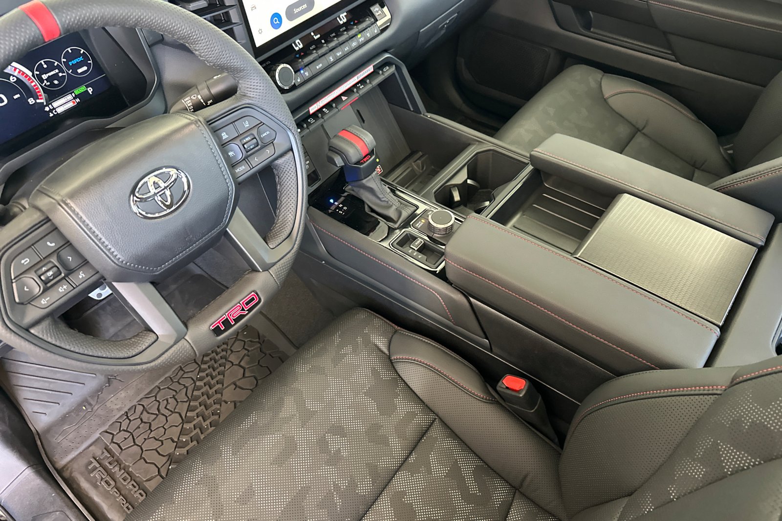 2025 Toyota Tundra TRD Pro CrewMax photo 6