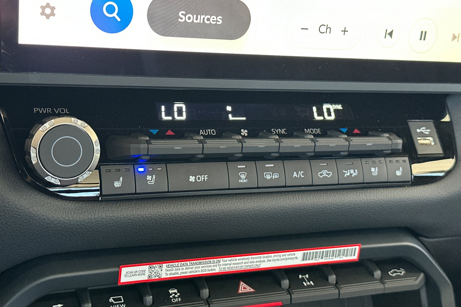2025 Toyota Tundra TRD Pro CrewMax photo 13