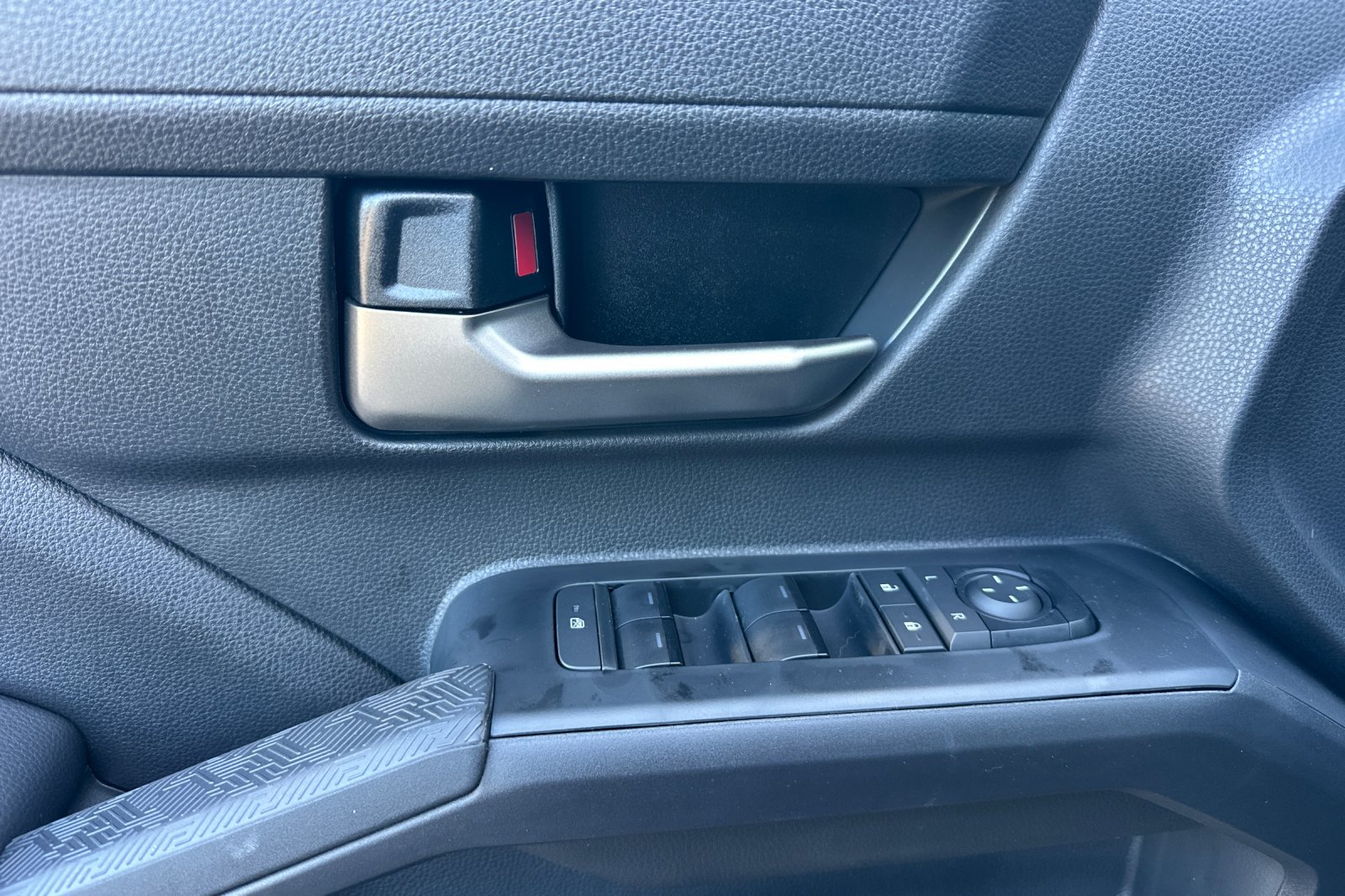 2025 Toyota Tacoma TRD Sport Double Cab photo 7