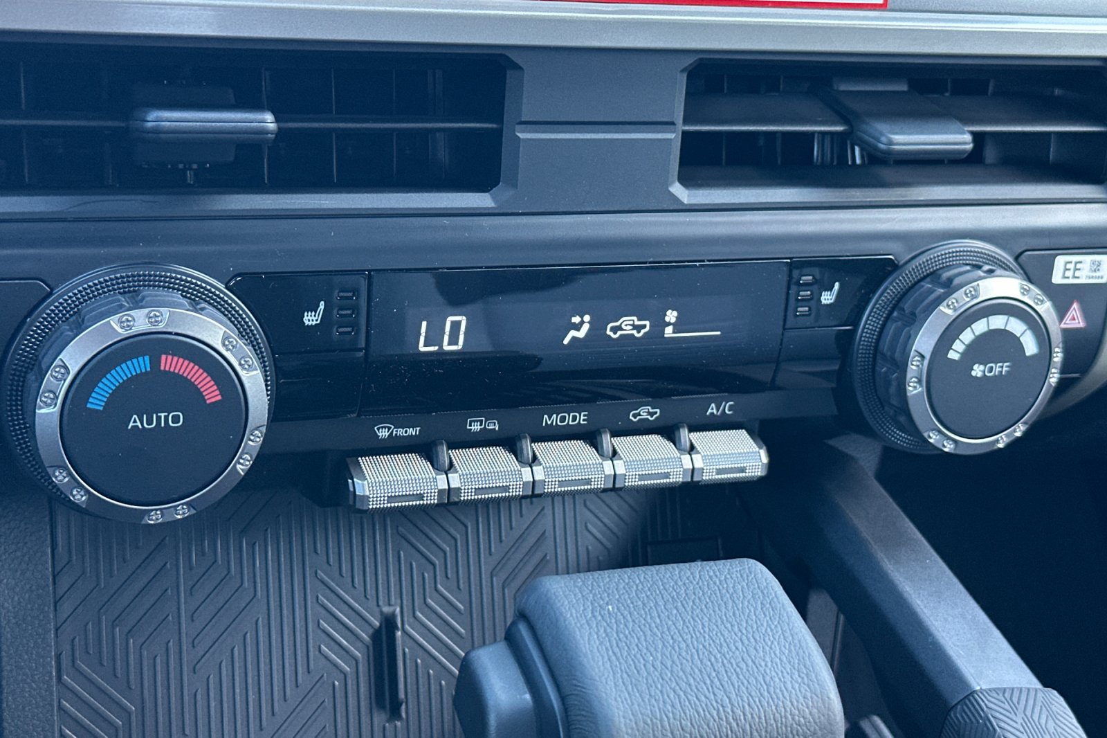2025 Toyota Tacoma TRD Sport Double Cab photo 15