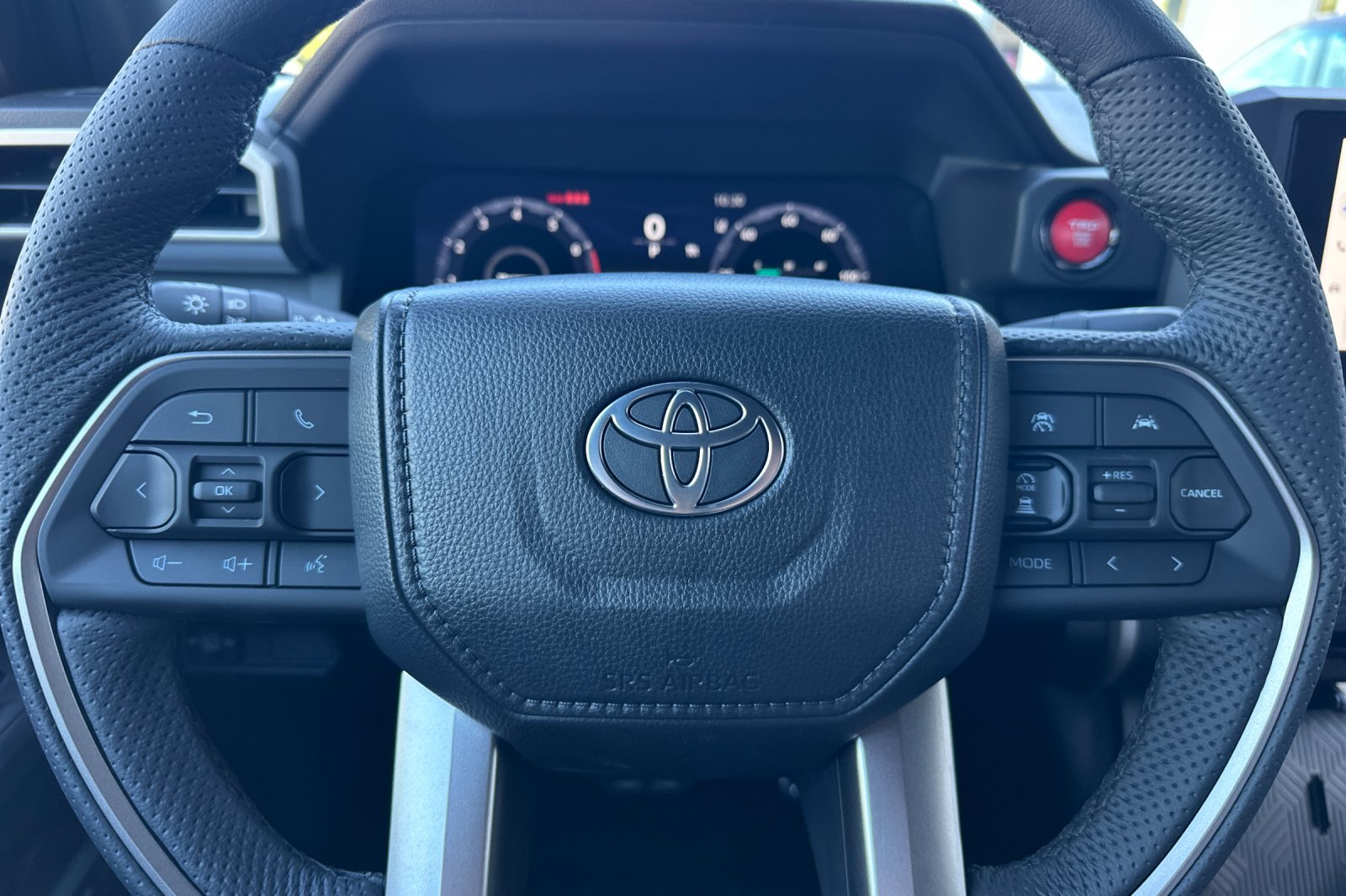 2025 Toyota Tacoma TRD Sport Double Cab photo 18