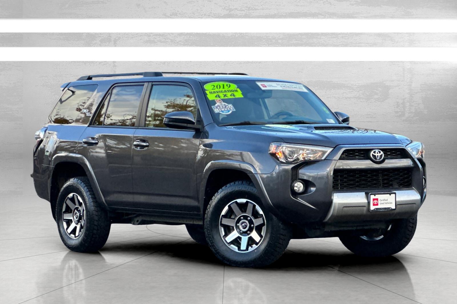 2019 Toyota 4Runner TRD Off-Road's photo