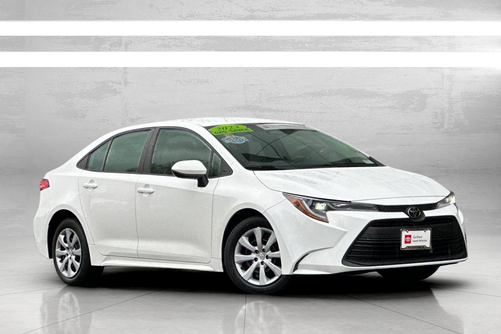 2023 Toyota Corolla LE's photo