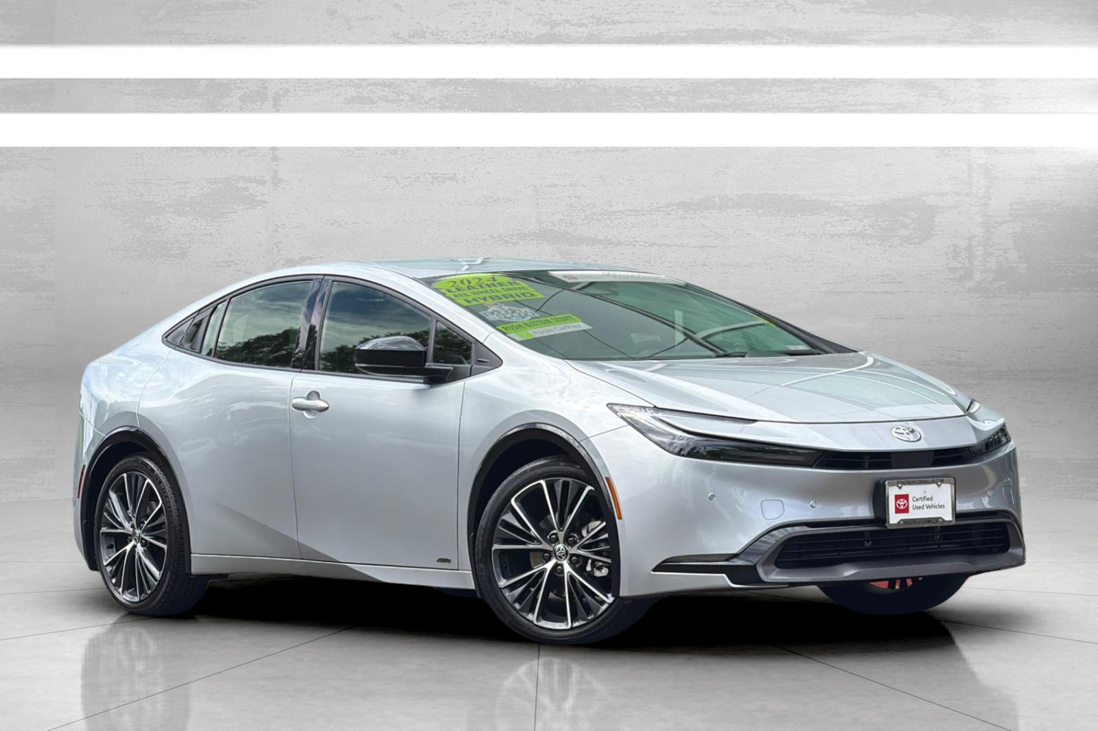 Certified Used 2024 Cutting Edge Toyota XLE image 2