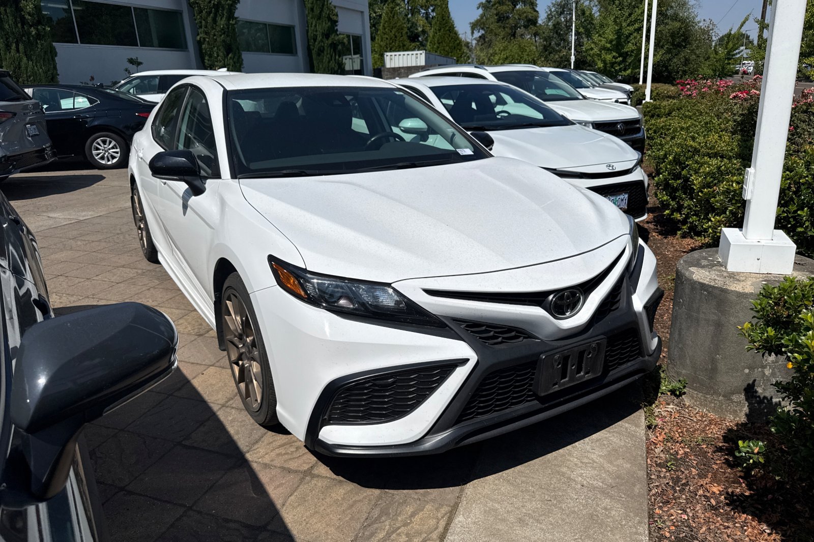 Certified Used 2024 Ice Cap Toyota SE Nightshade image 2