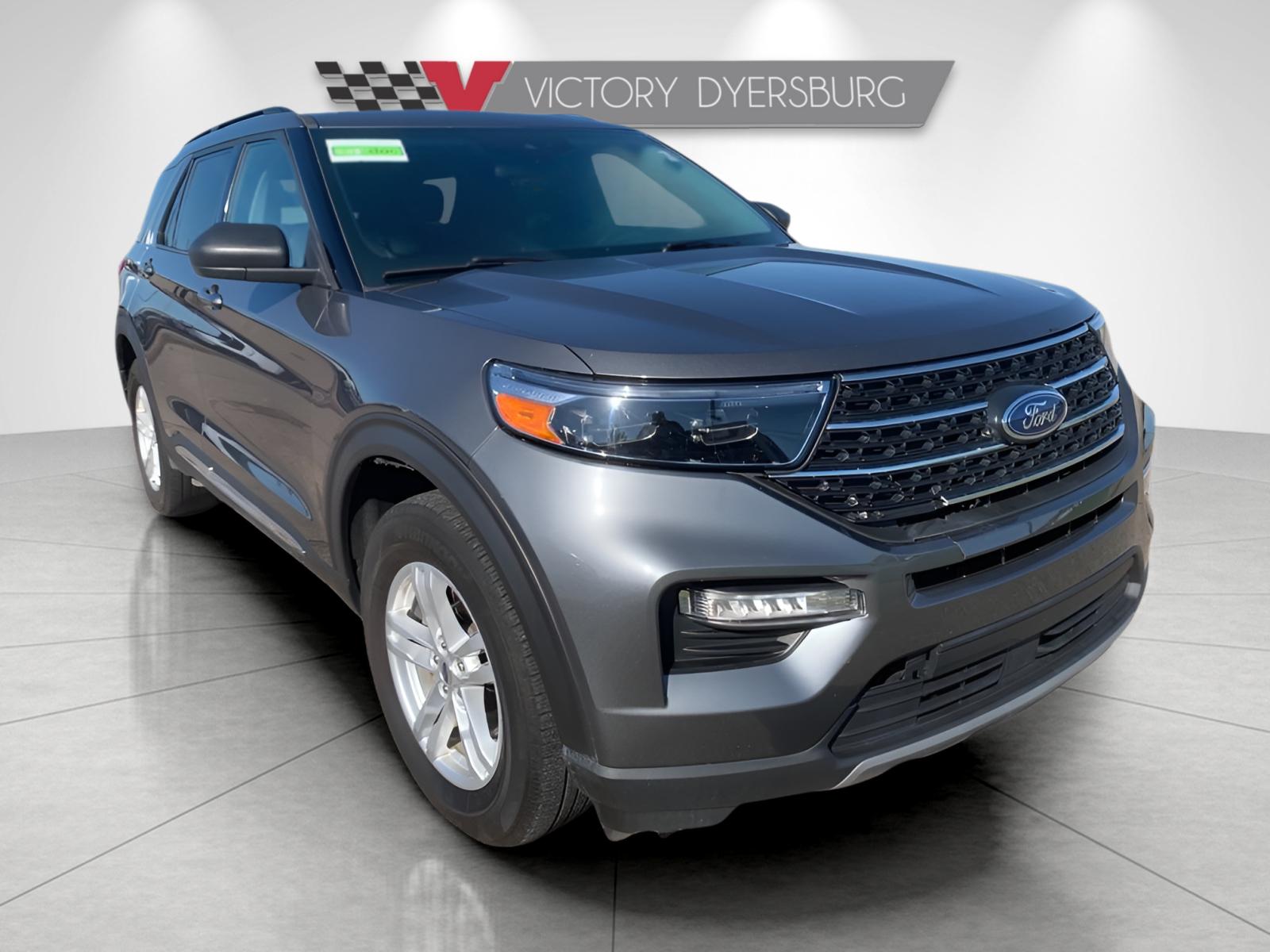 2023 Ford Explorer XLT's photo