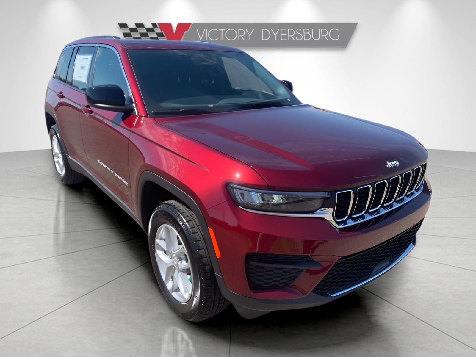 2025 Jeep Grand Cherokee Laredo's photo