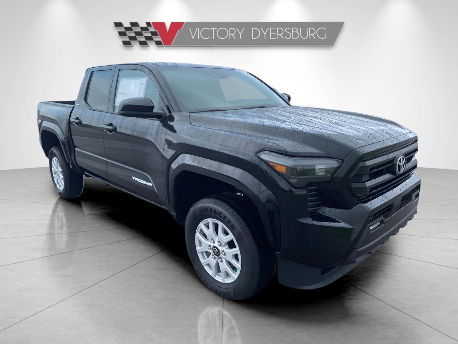 2025 Toyota Tacoma SR5's photo