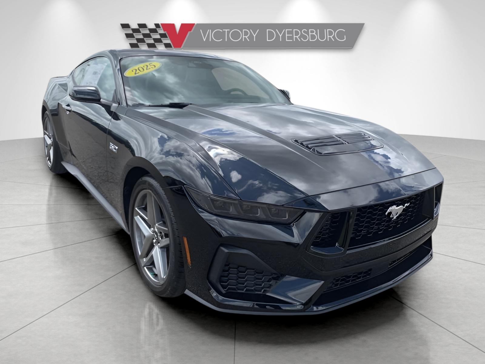 2025 Ford Mustang GT Premium's photo