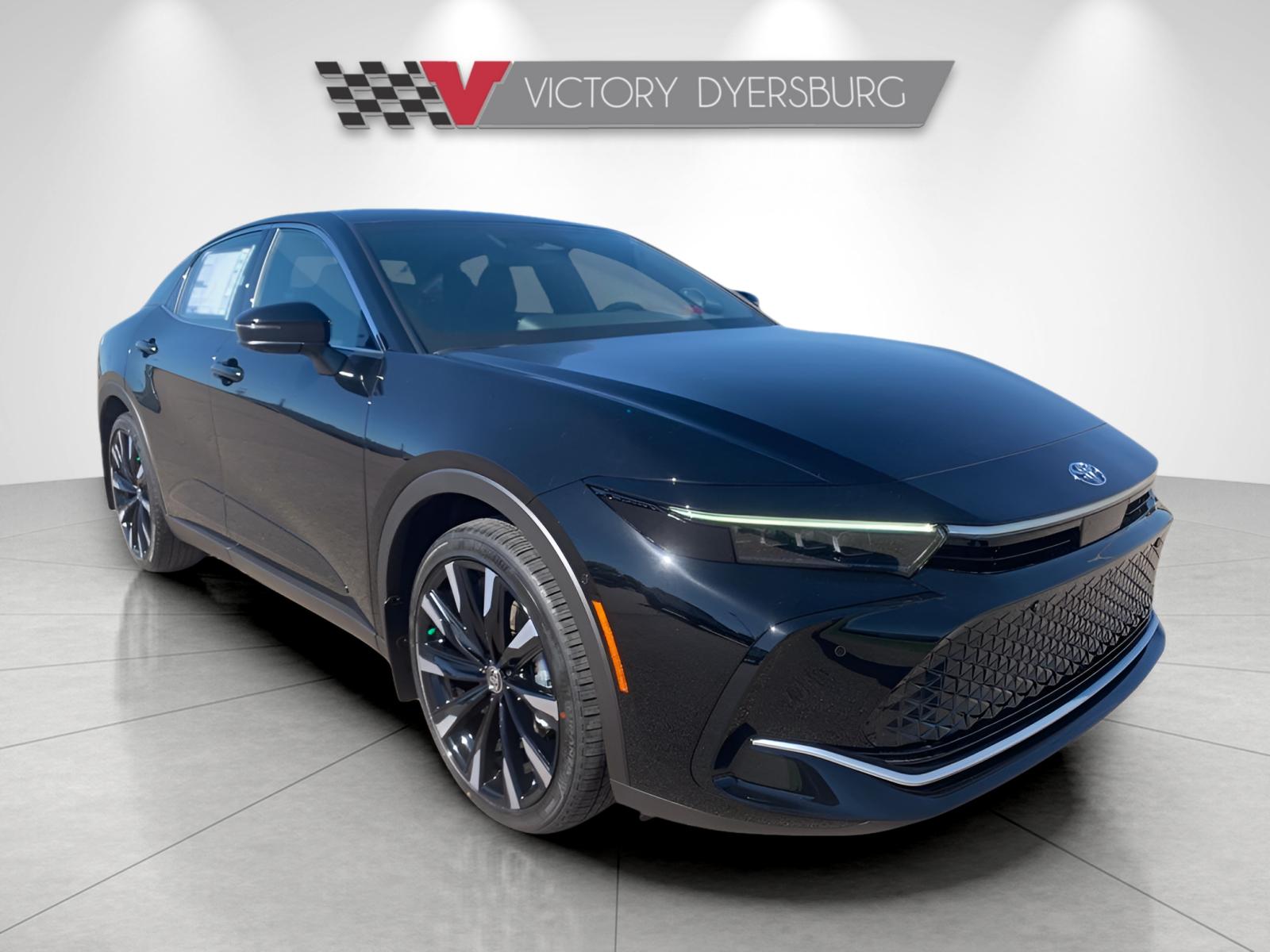 2026 Toyota Crown Platinum's photo