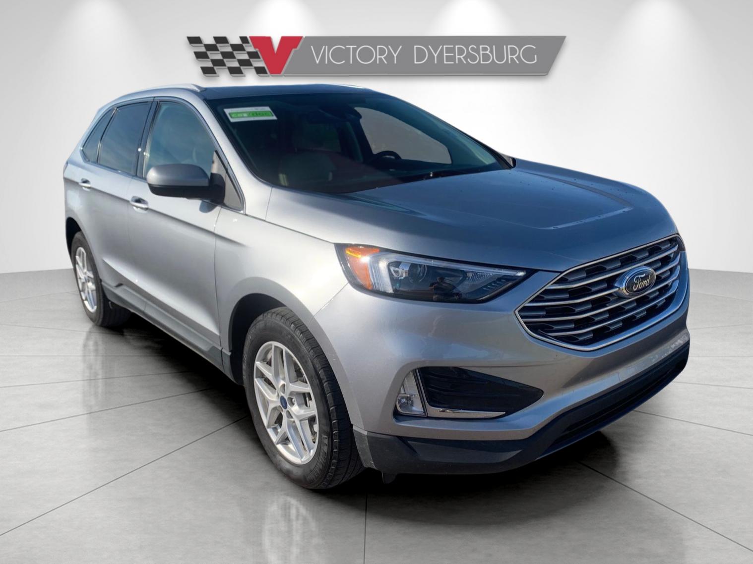 2022 Ford Edge SEL's photo