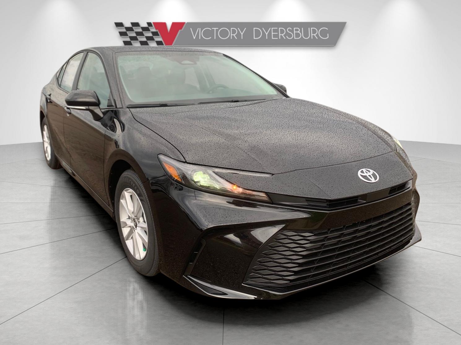 2026 Toyota Camry LE's photo