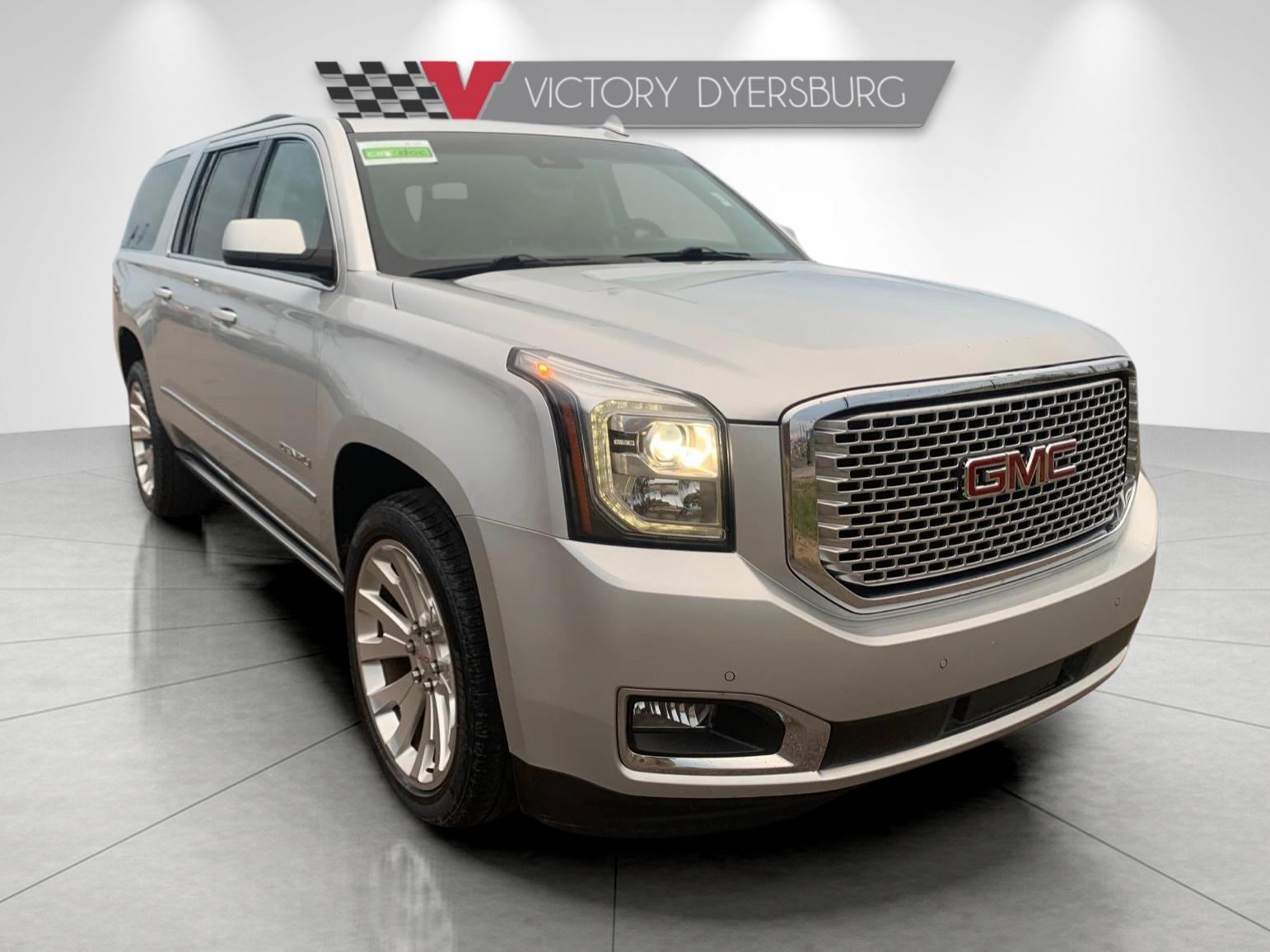 2016 GMC Yukon XL Denali's photo