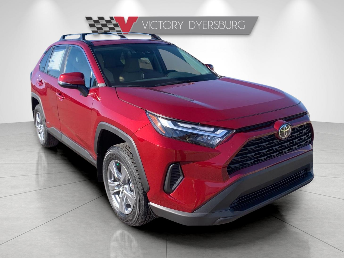 2025 Toyota RAV4 XLE's photo