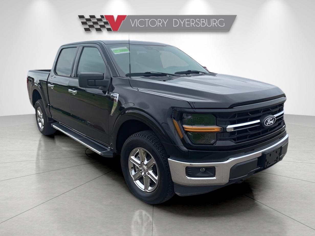 Used 2025 Black Metallic Ford XLT image 2