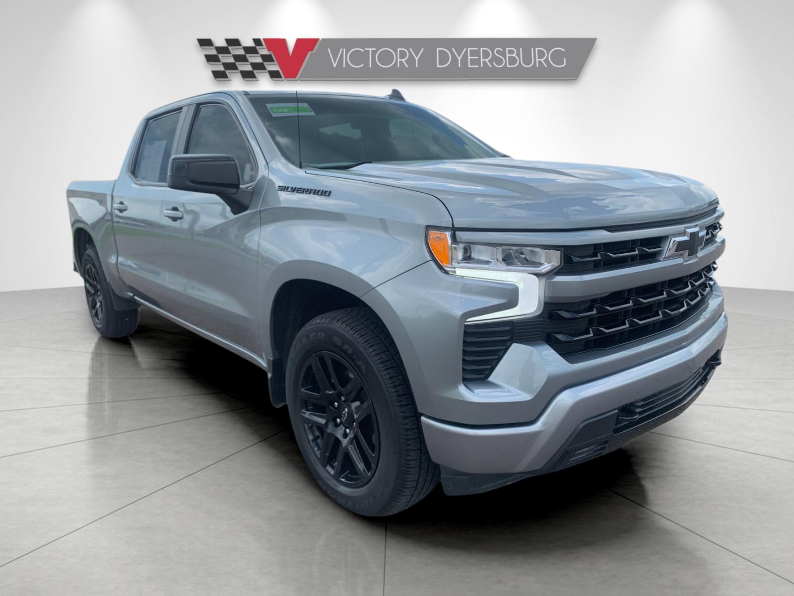 Used 2023 Gray Chevrolet RST image 2