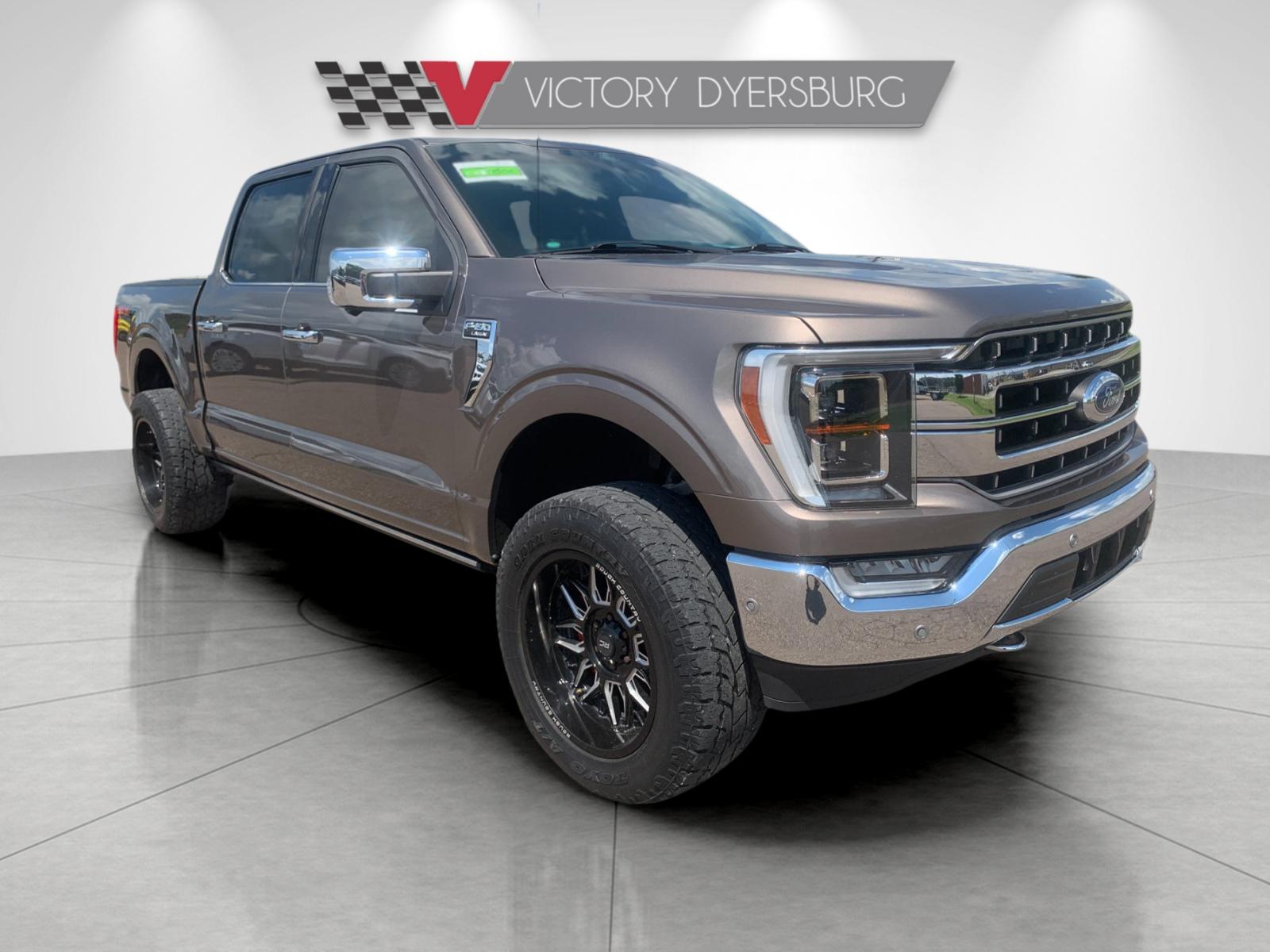 Used 2021 Gray Ford Lariat image 2