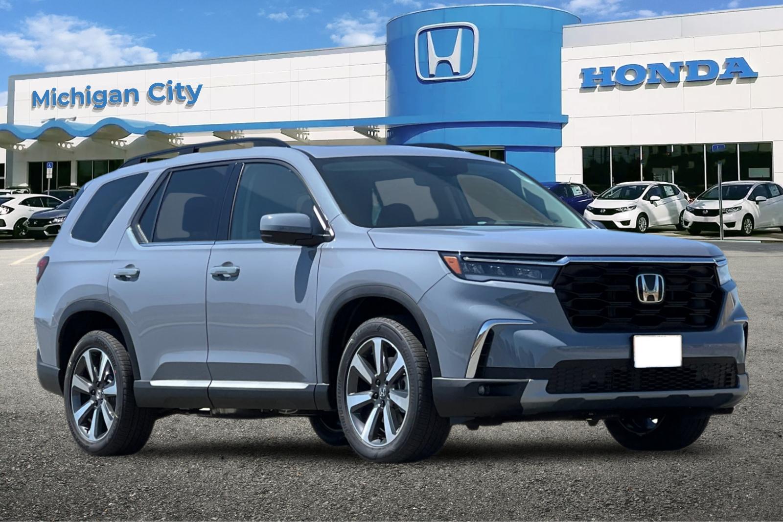 2025 Honda Pilot Touring photo 4