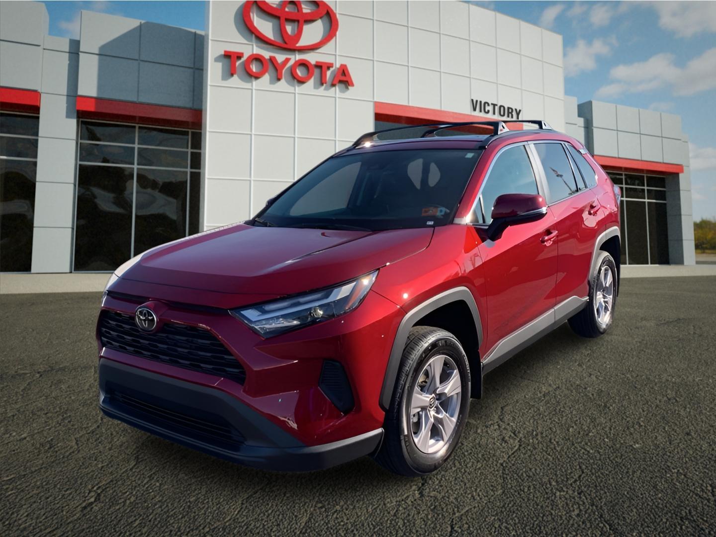 2025 Toyota RAV4 XLE photo 3