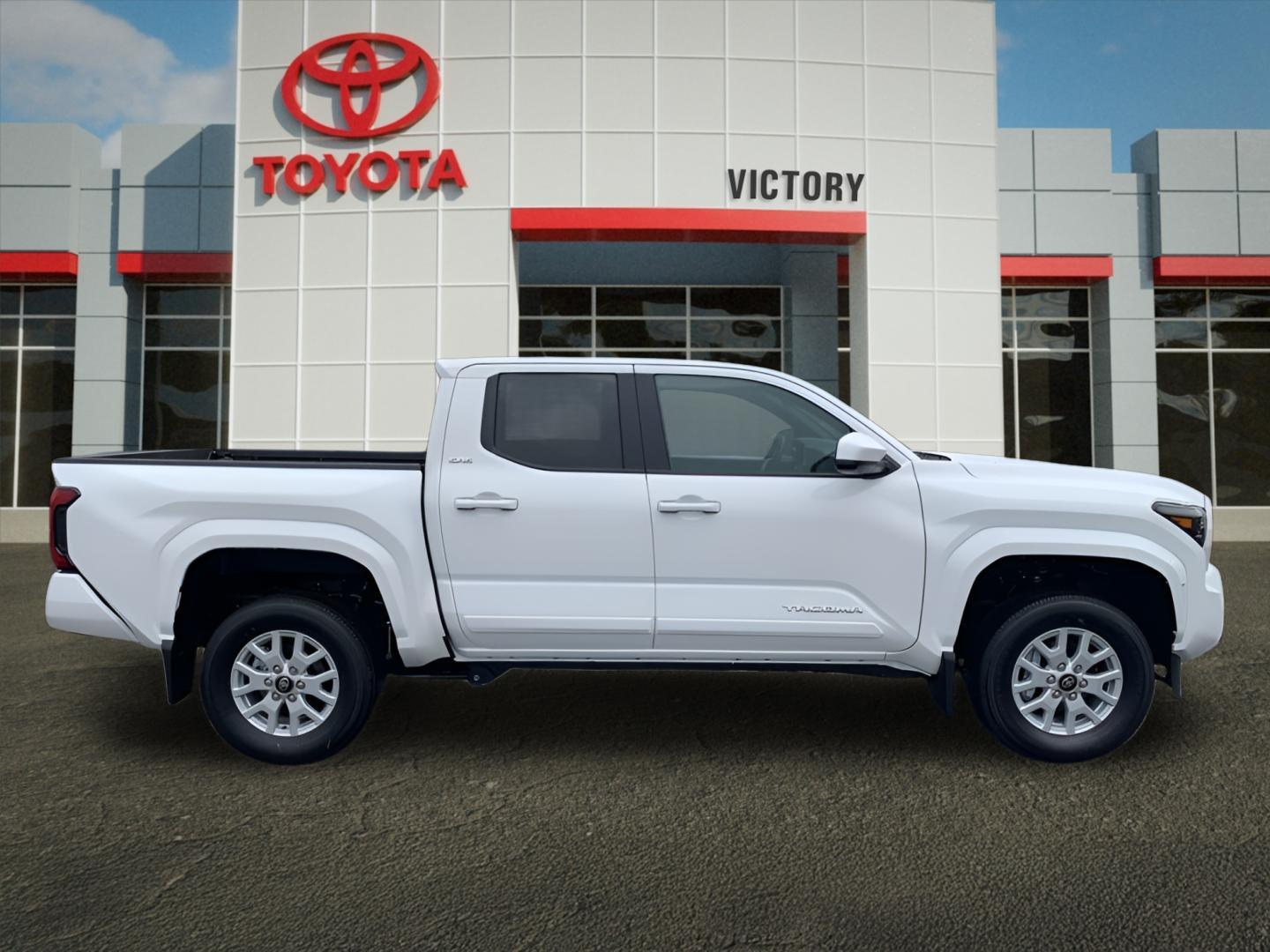 2025 Toyota Tacoma SR5 Double Cab photo 2