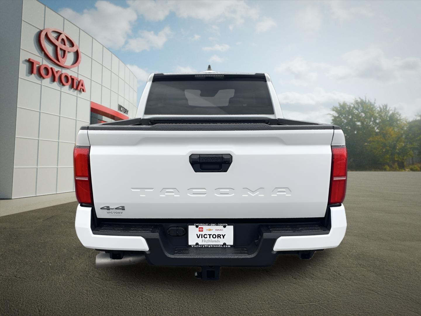 2025 Toyota Tacoma SR5 Double Cab photo 4
