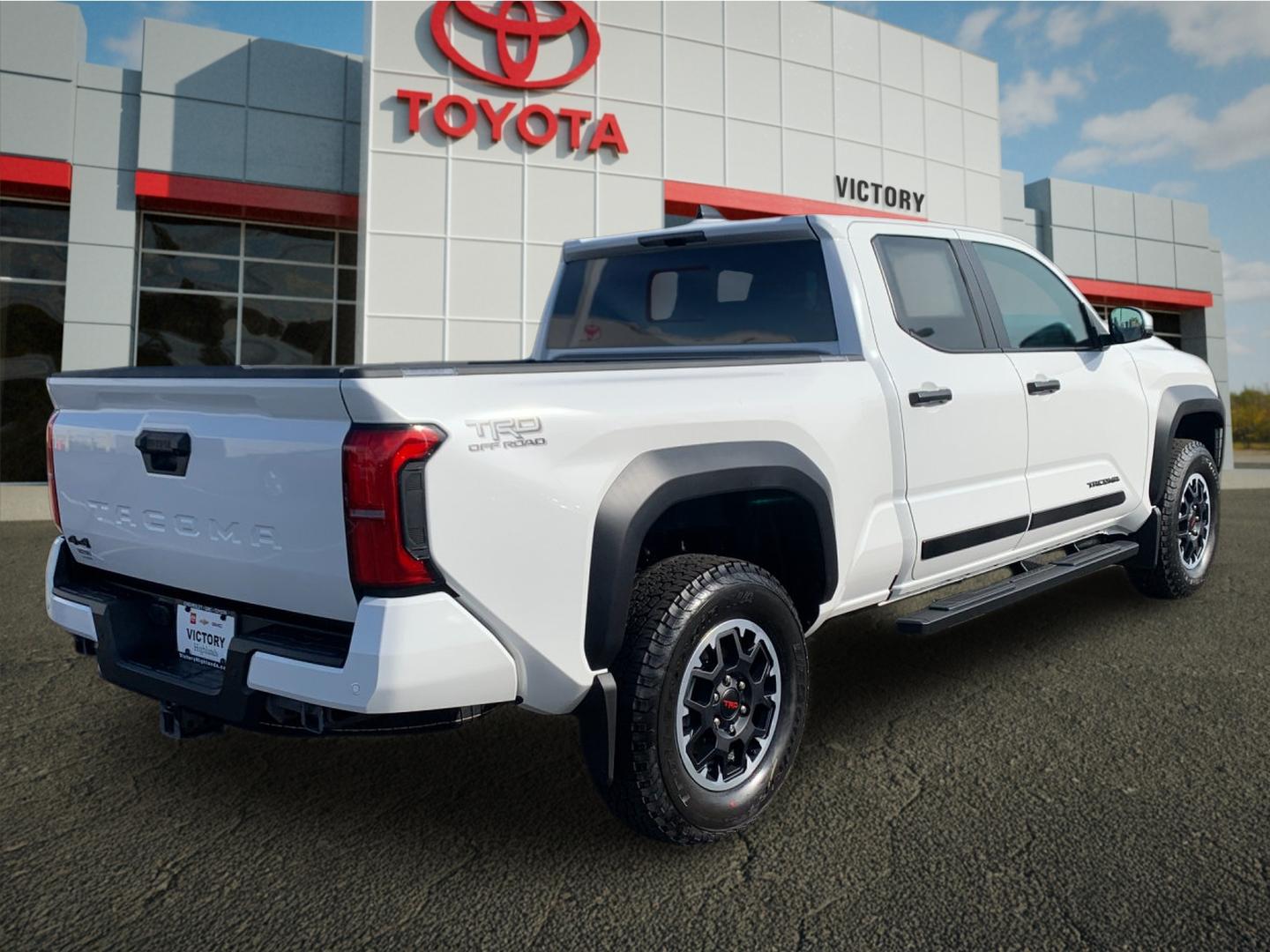 2025 Toyota Tacoma TRD Off-Road Double Cab photo 3