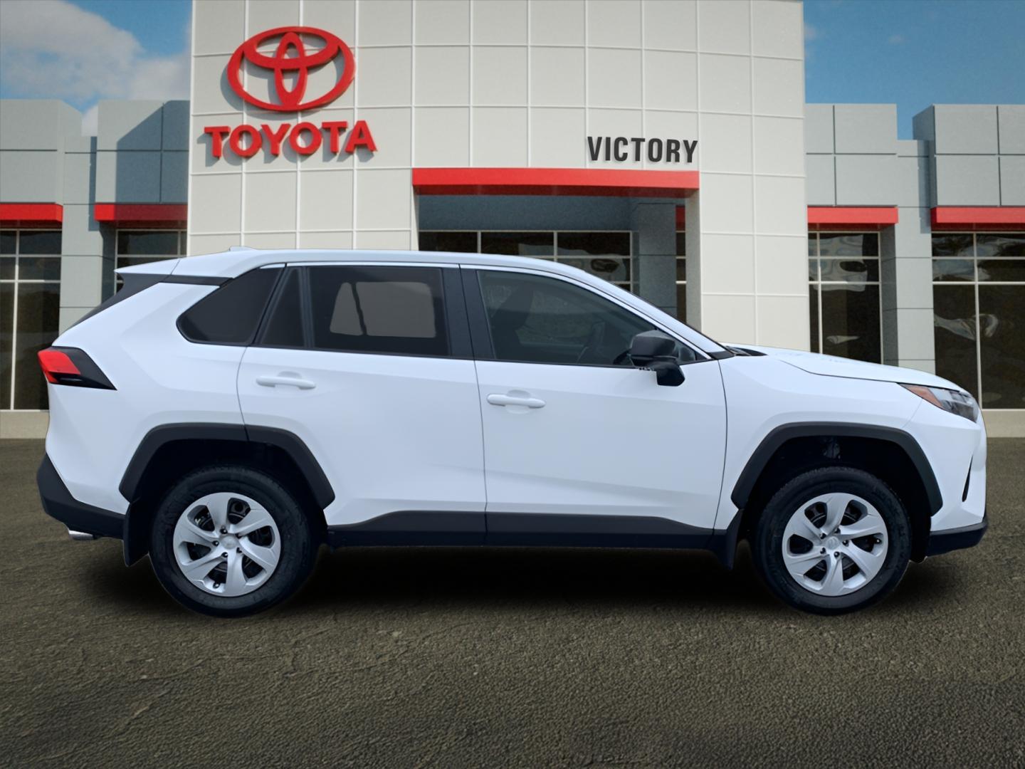 2025 Toyota RAV4 LE photo 2