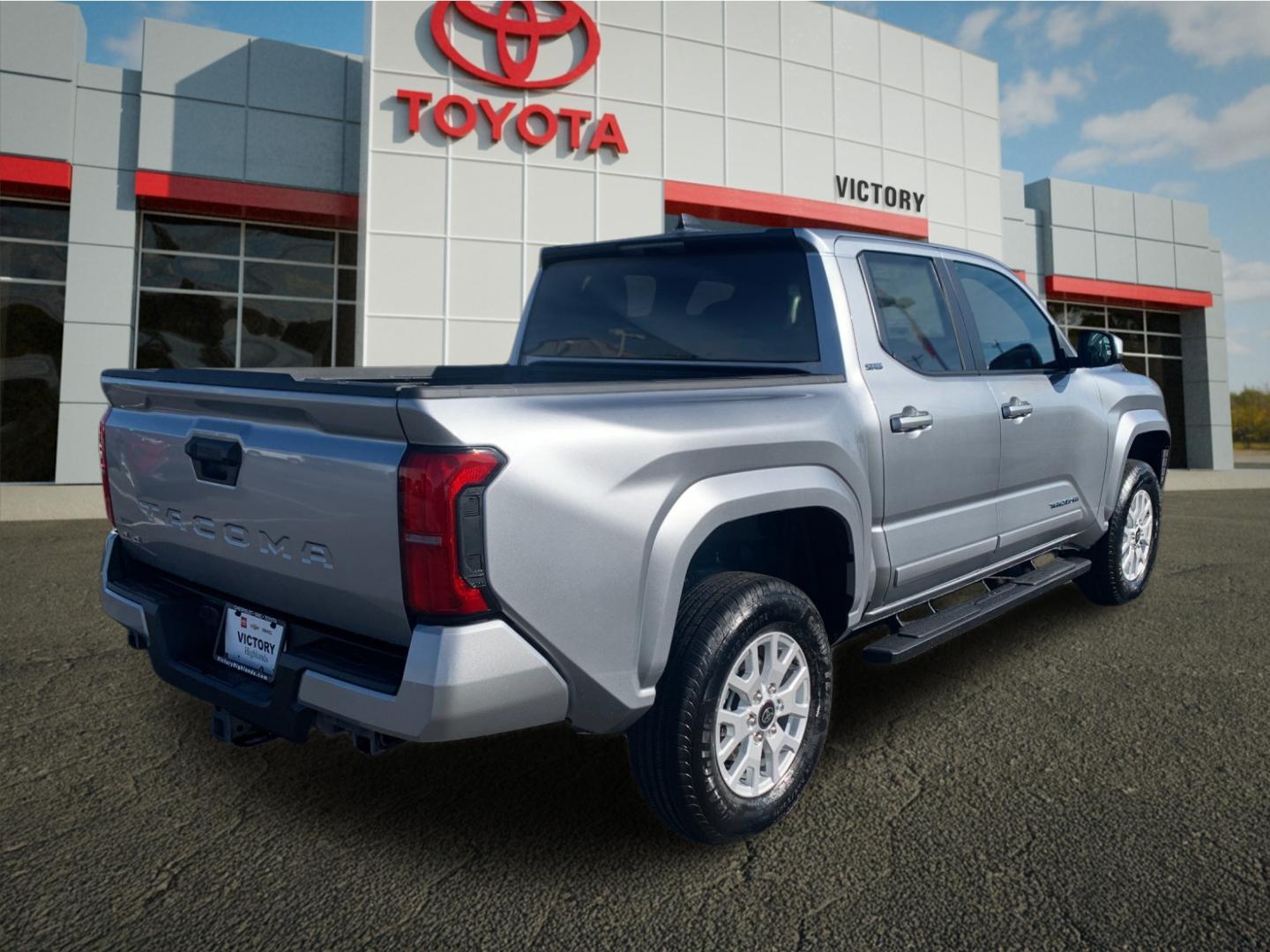 2025 Toyota Tacoma SR5 Double Cab photo 3