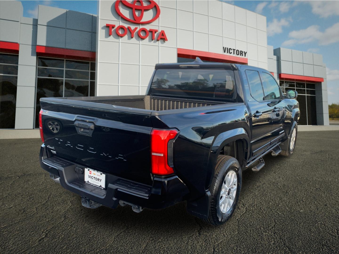 2025 Toyota Tacoma SR5 Double Cab photo 3