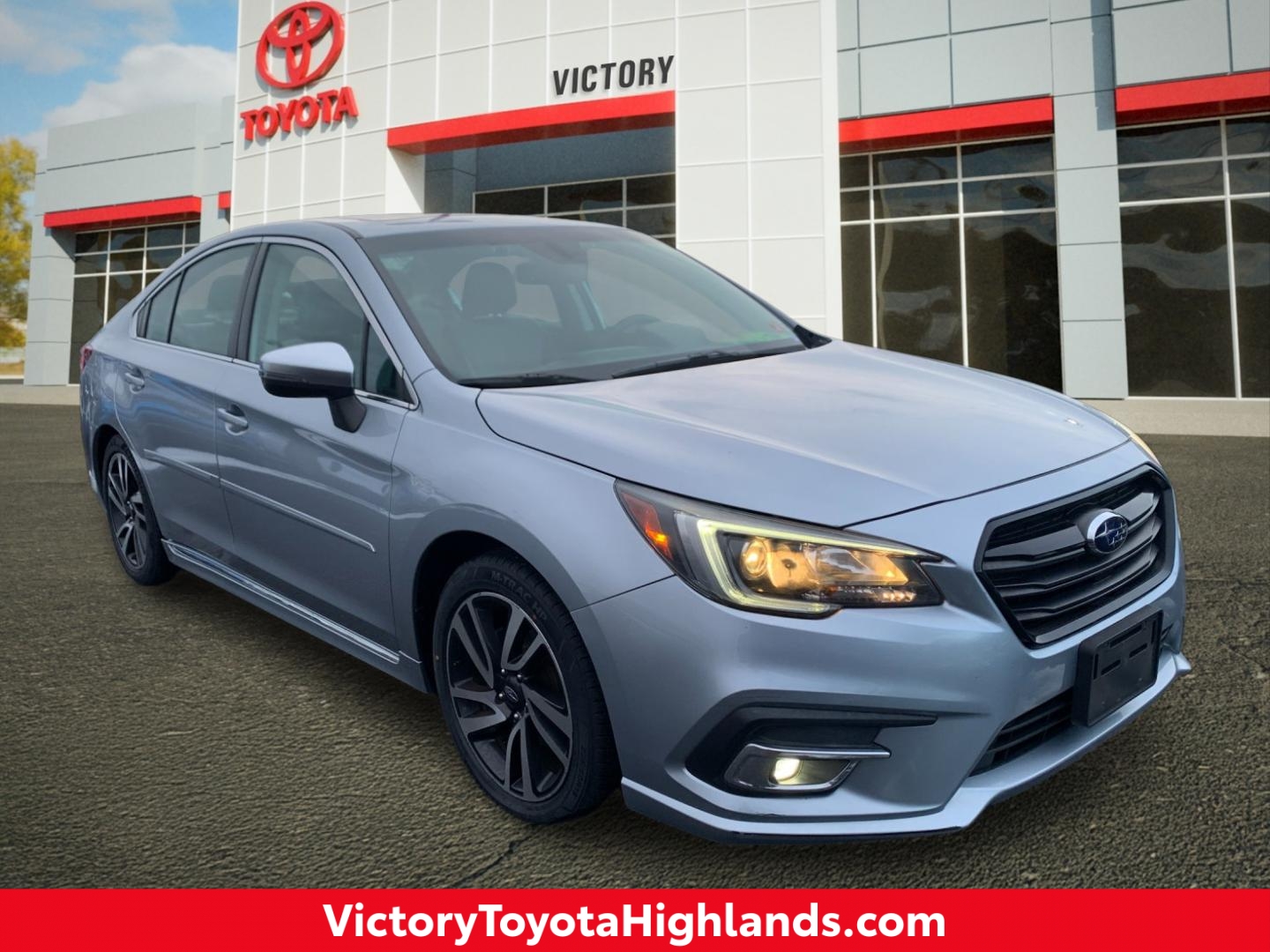 2019 Subaru Legacy Sport's photo